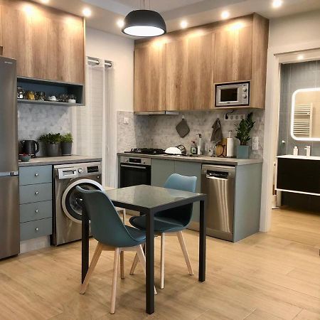 Tony'S Suite With Parking Atenas Exterior foto