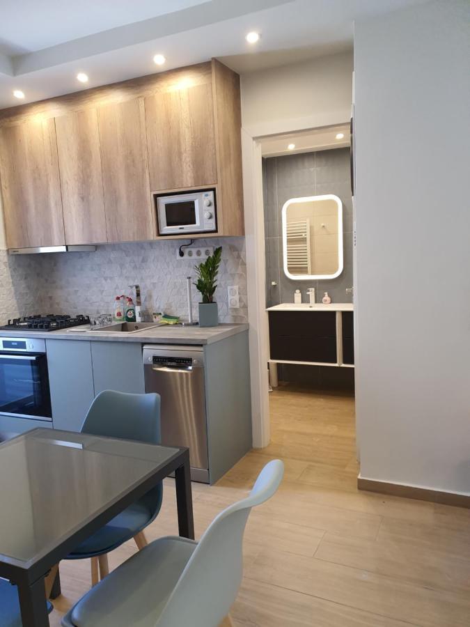Tony'S Suite With Parking Atenas Exterior foto